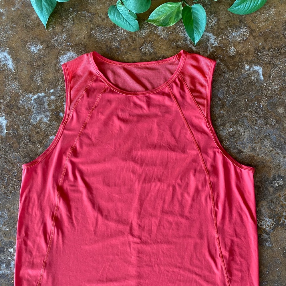 Lululemon sculpt tank